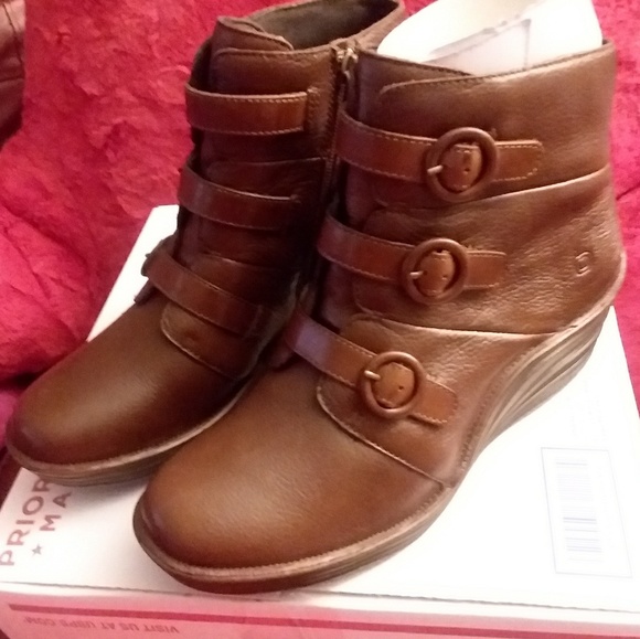 New Bionica Forte Brown Boots - Picture 1 of 5